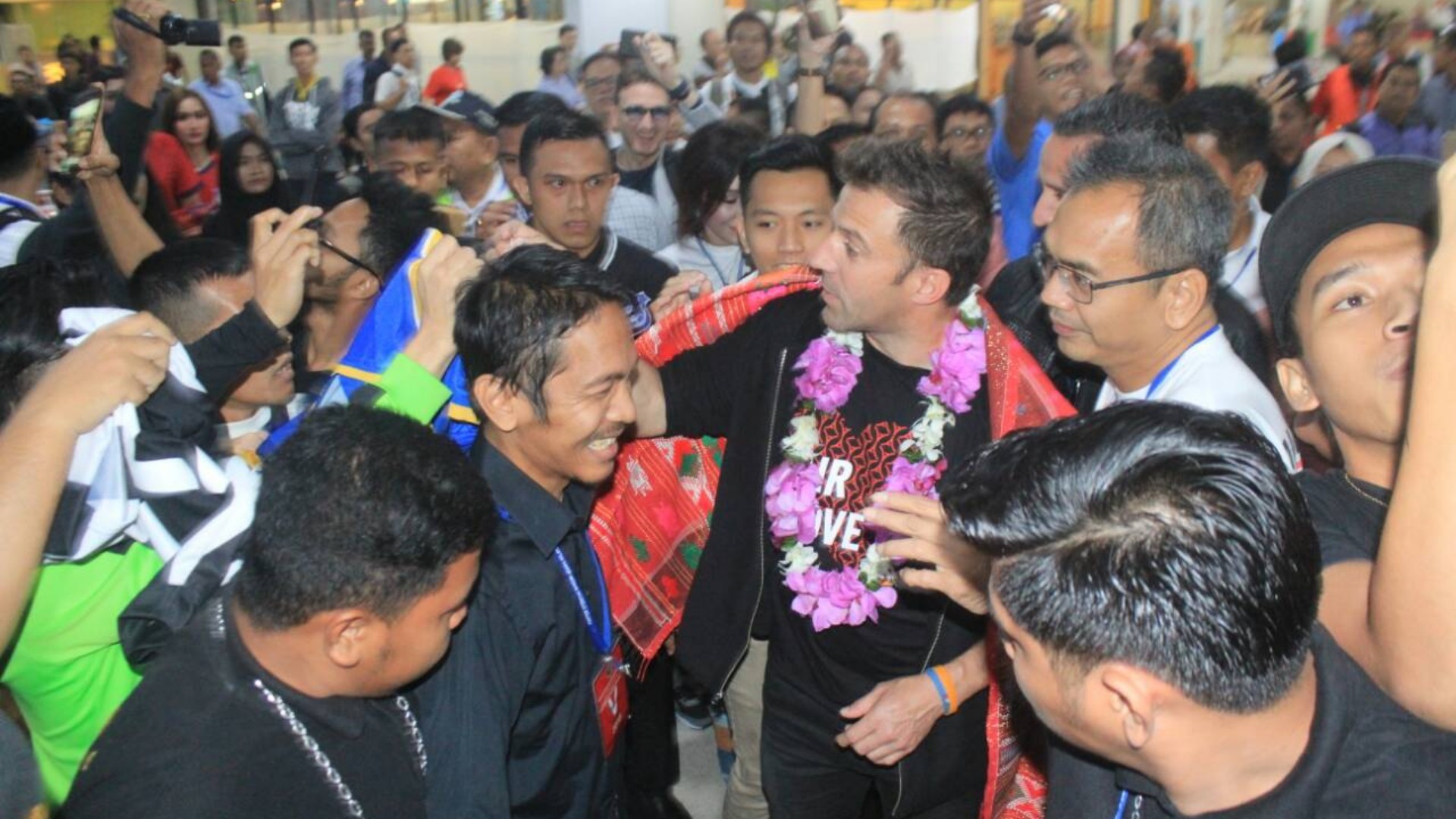Dengar dari Radja Nainggolan, Del Piero Kini Datang Langsung ke Medan