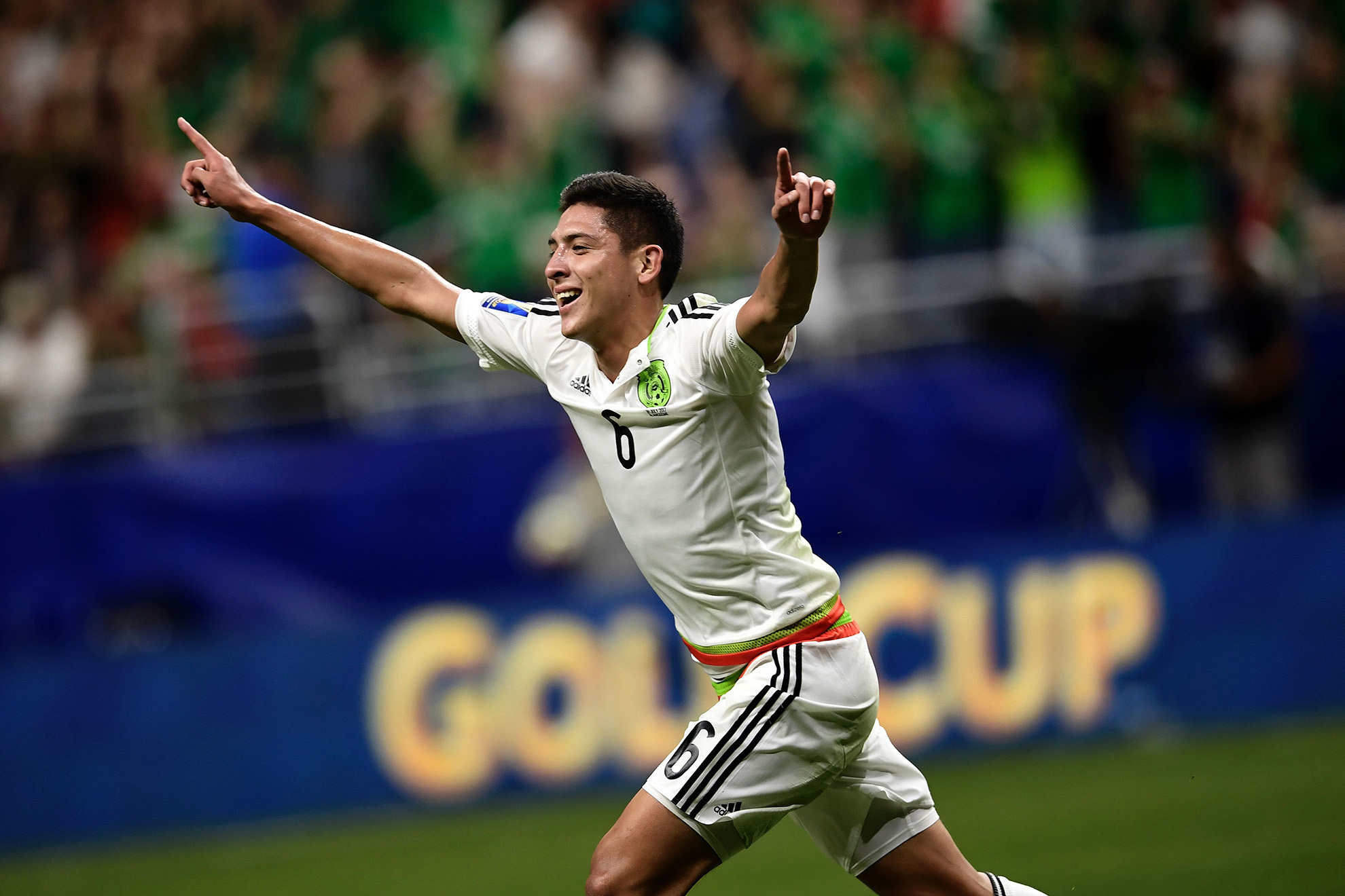 Édson Álvarez