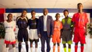 Allianz CEO Thusang Mahlangu with Captains from the participating schools