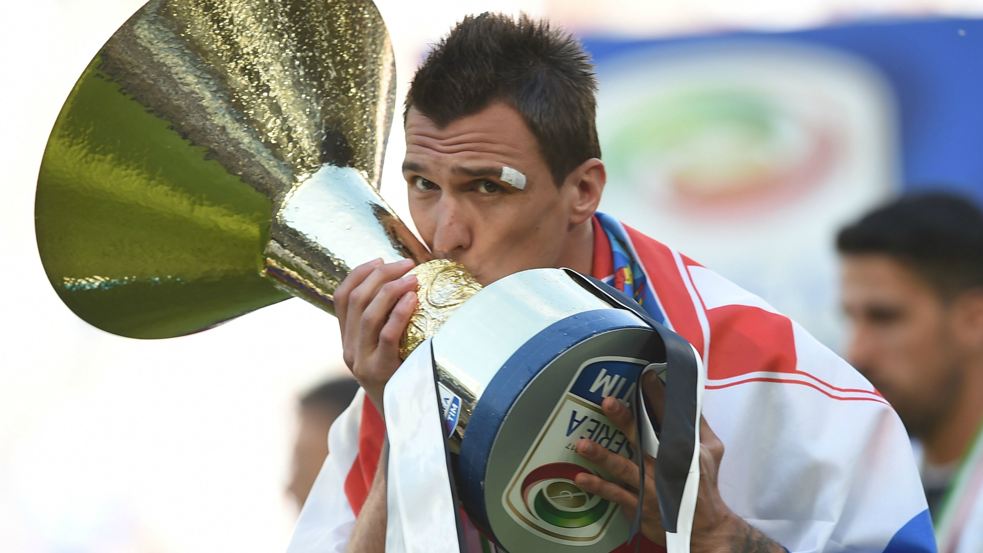 Besiktas pronto a tutto per Mandzukic ingaggio raddoppiato rispetto alla Juve