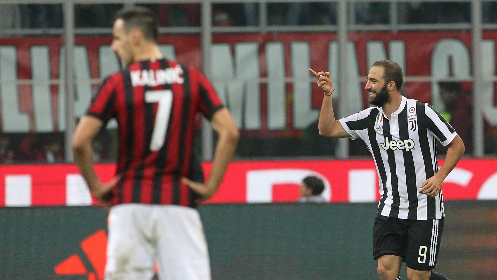 Gonzalo Higuain Milan Juventus Serie A