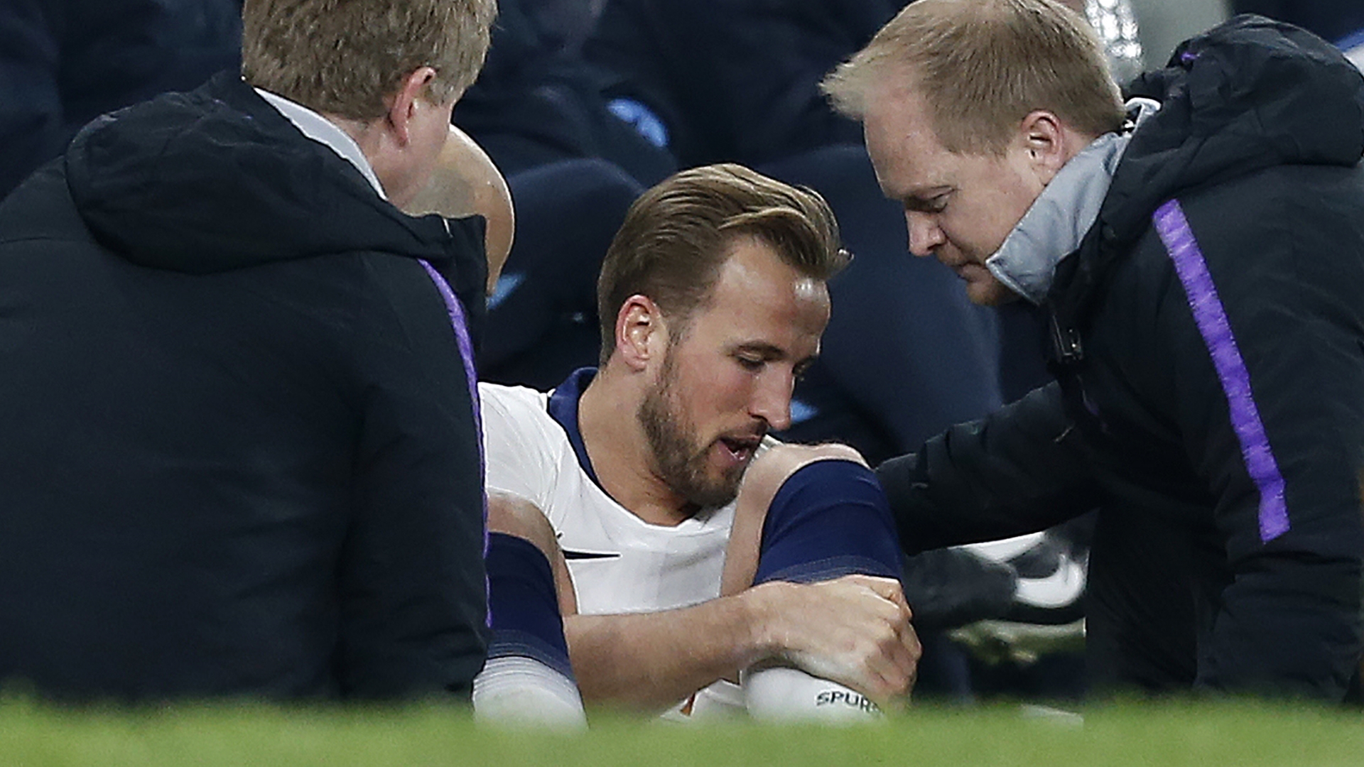 Harry Kane Injury Blow For Tottenham As Striker Goes Off With Another harry-kane-injury-blow-for-tottenham-as-striker-goes-off-with-another