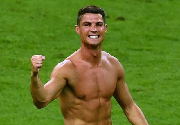 cristiano-ronaldo-portugal-france-uefa-euro-10072016_237r3cea2pxz14lkv864zs3hk.jpg