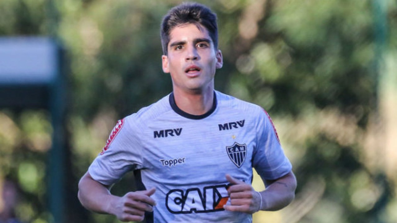 Resultado de imagem para gustavo blanco atletico mg