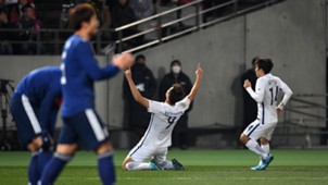 「サッカーE-1選手権無料写真」の画像検索結果