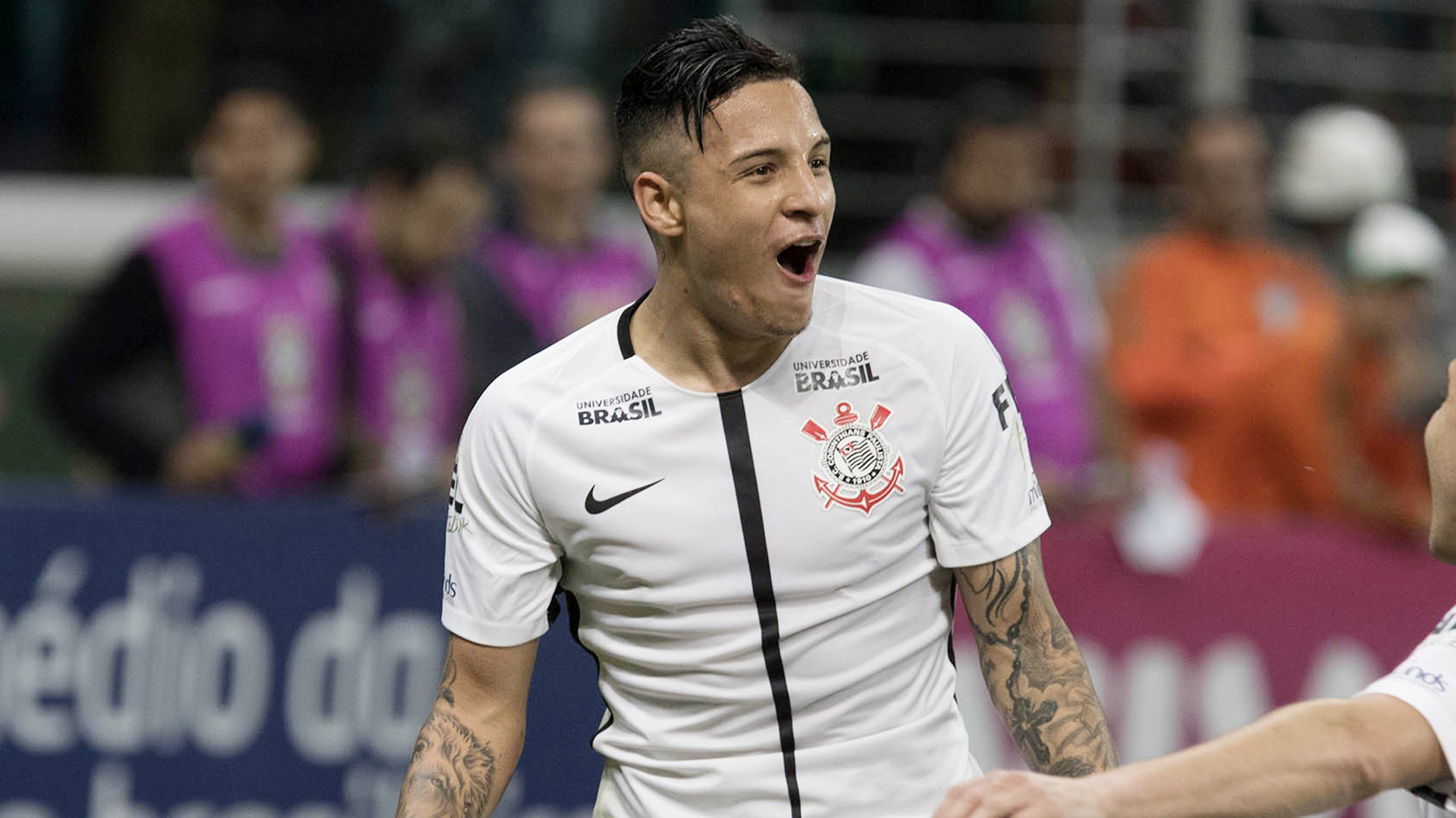 Guilherme Arana Palmeiras Corinthians Brasileirao Serie A 12072017