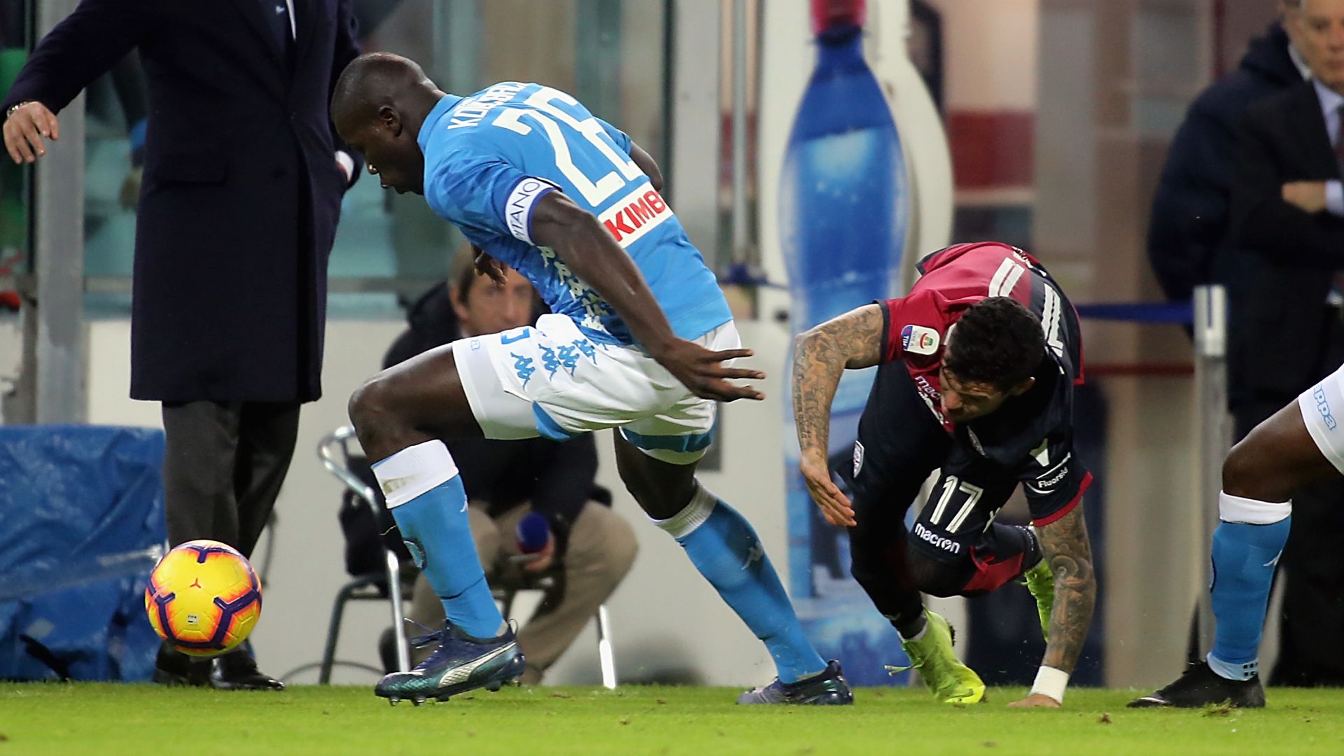 Kalidou Koulibaly Diego Farias Napoli Cagliari Serie A