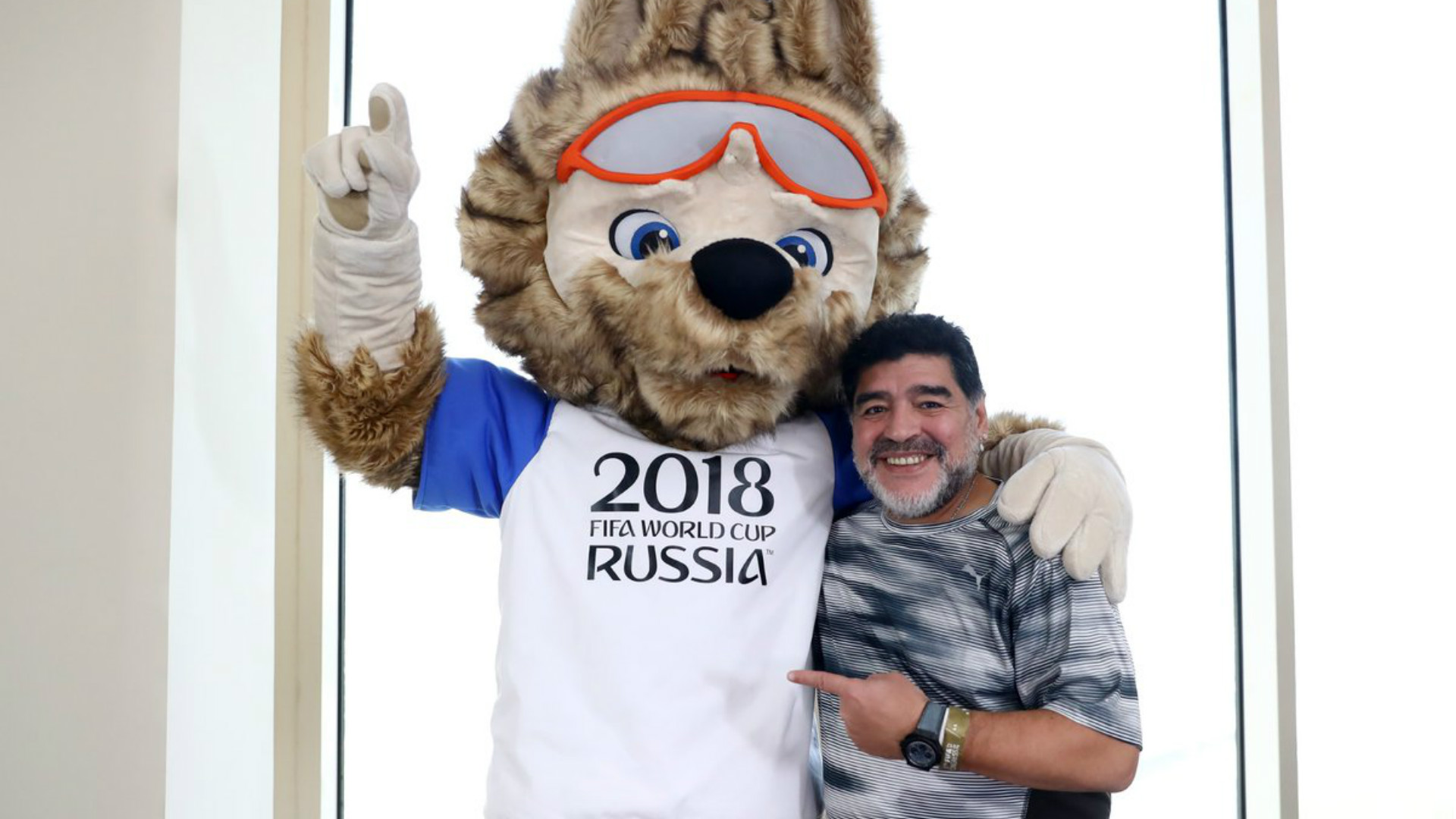 diego-maradona-zavibaka-world-cup-mascot-09052017_16mh93ibz83w9zhmrvfo4ns92.jpg