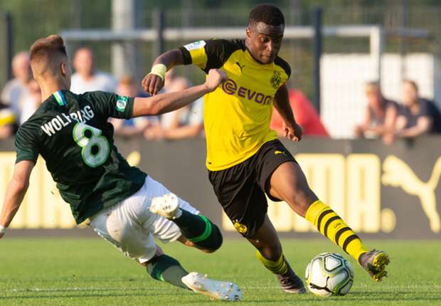 U17-Halbfinale: Moukoko beschert BVB hervorragende ...