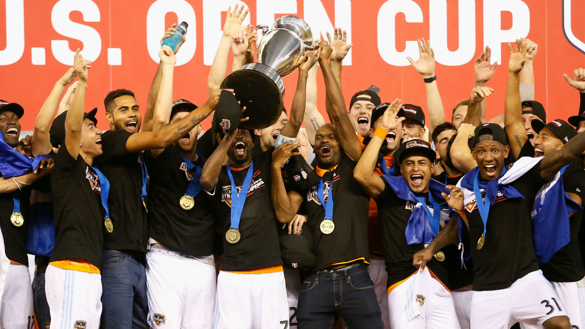 Dynamo win first U.S. Open Cup title to cap an otherwise forgettable season Dynamo win first U.S. Open Cup title to cap an otherwise forgettable season