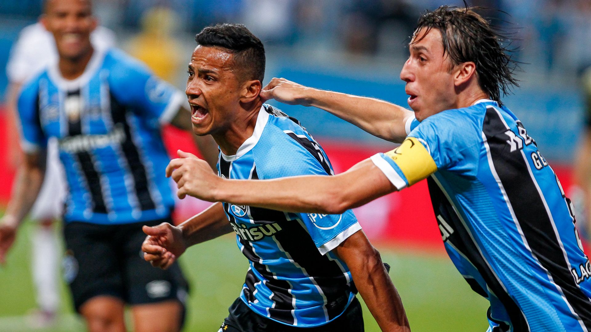 Cicero Geromel Gremio Lanus Copa Libertadores 22112017