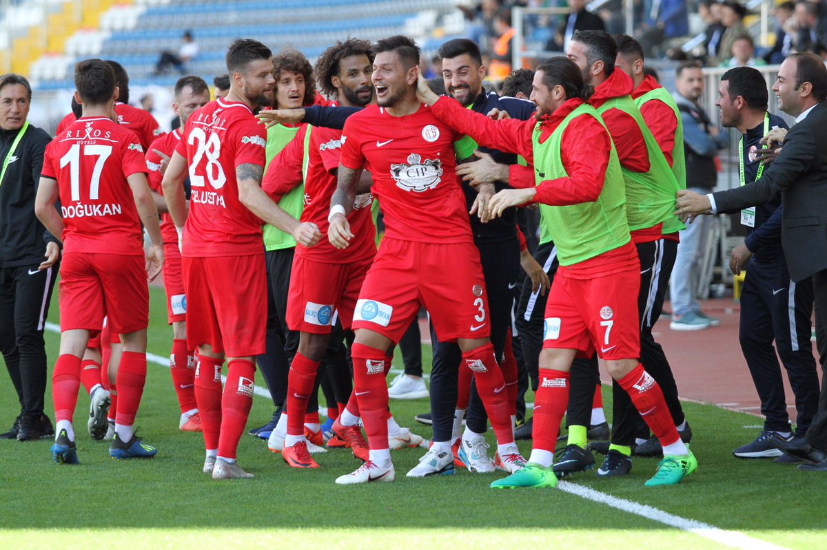 Diego Angelo Goal Celebration Kasimpasa Antalyaspor Turkish Super League 11/03/18