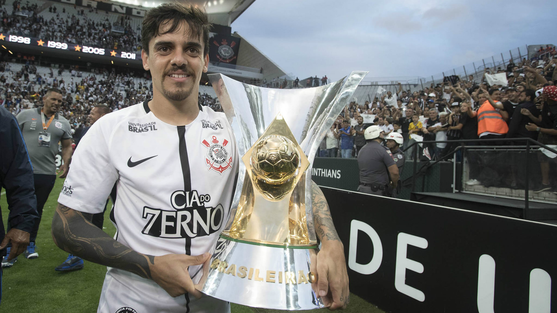 Fagner - Corinthians - 26/11/2017