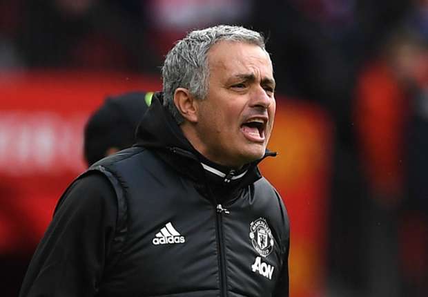 jose-mourinho-manchester-united_1610s2daque1tzuh14lfi0l2h.jpg
