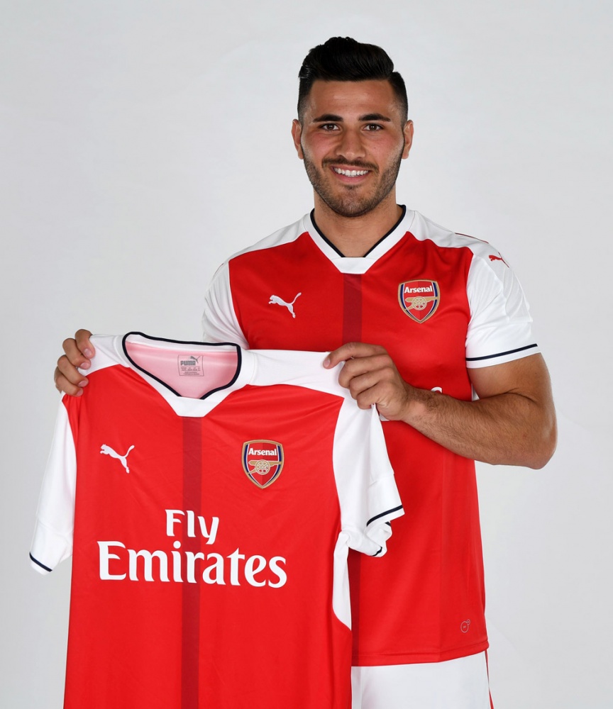 Kolasinac best sale jersey number