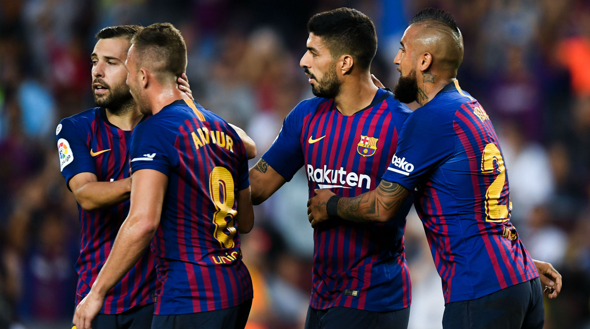  020918 Barcelona Huesca Arturo Vidal Luis Suárez Jordi Alba 