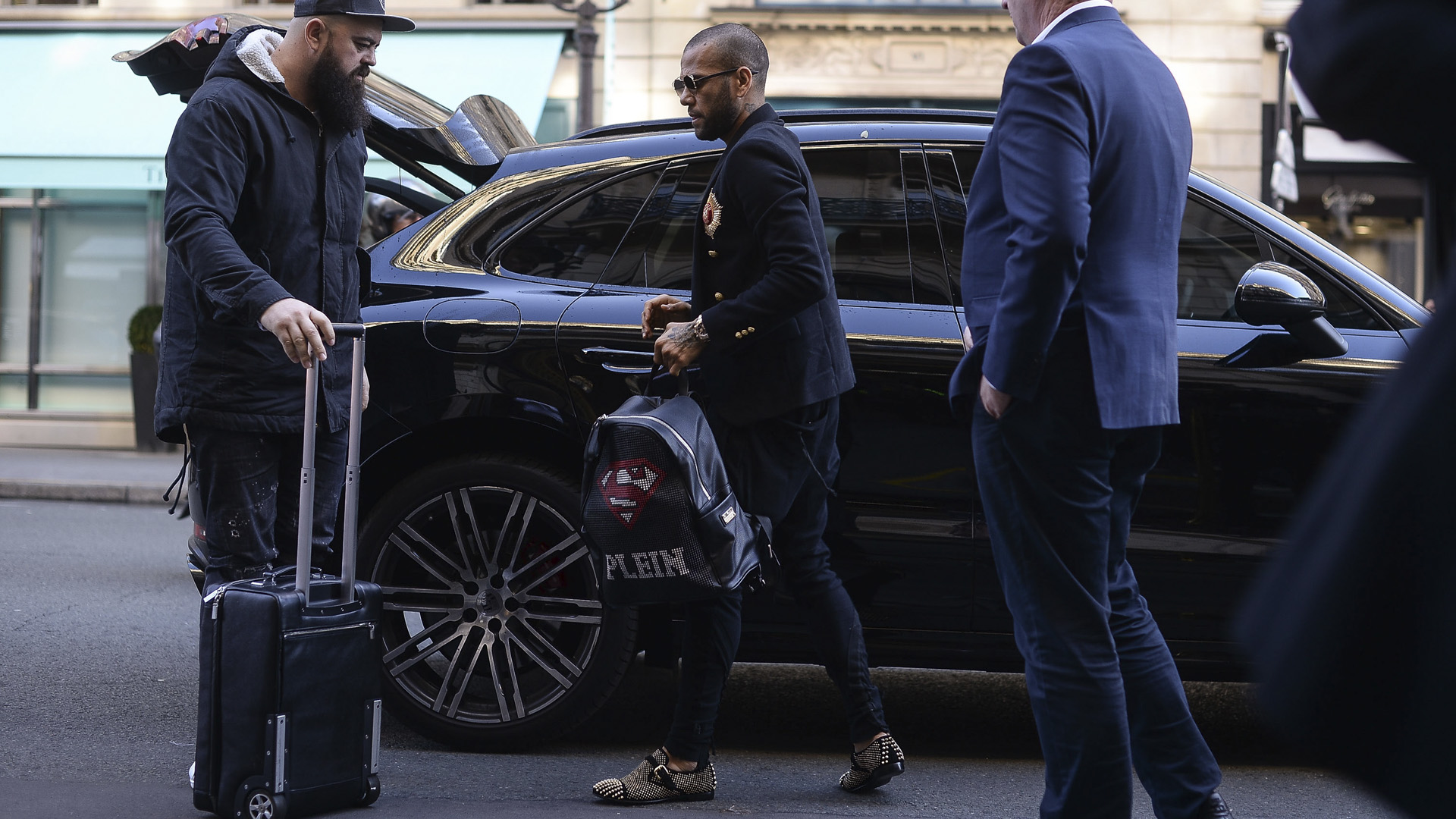 Daniel Alves Brasil Apresentação em Paris 06 11 17