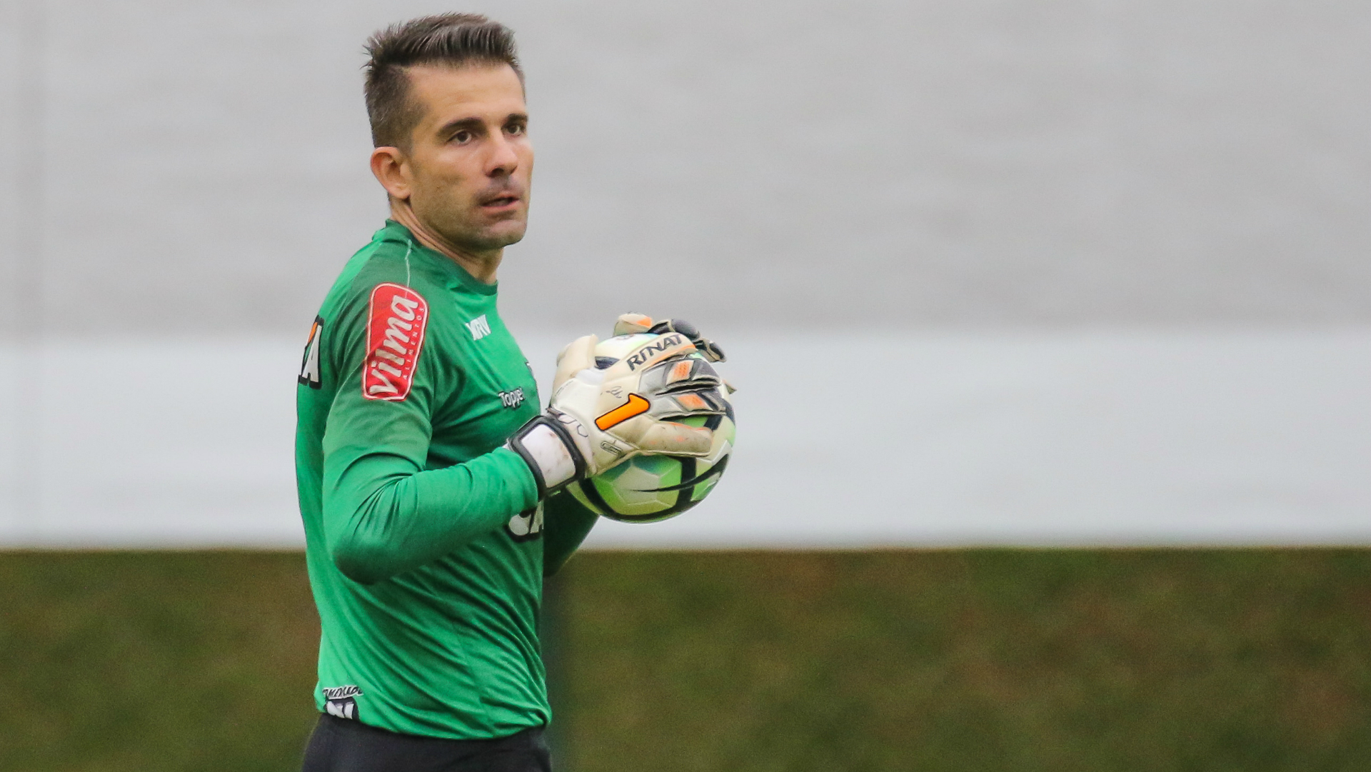 Victor Atlético-MG