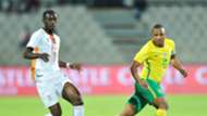 Andile Jali of South Africa challenged by Justin shonga of Zambia