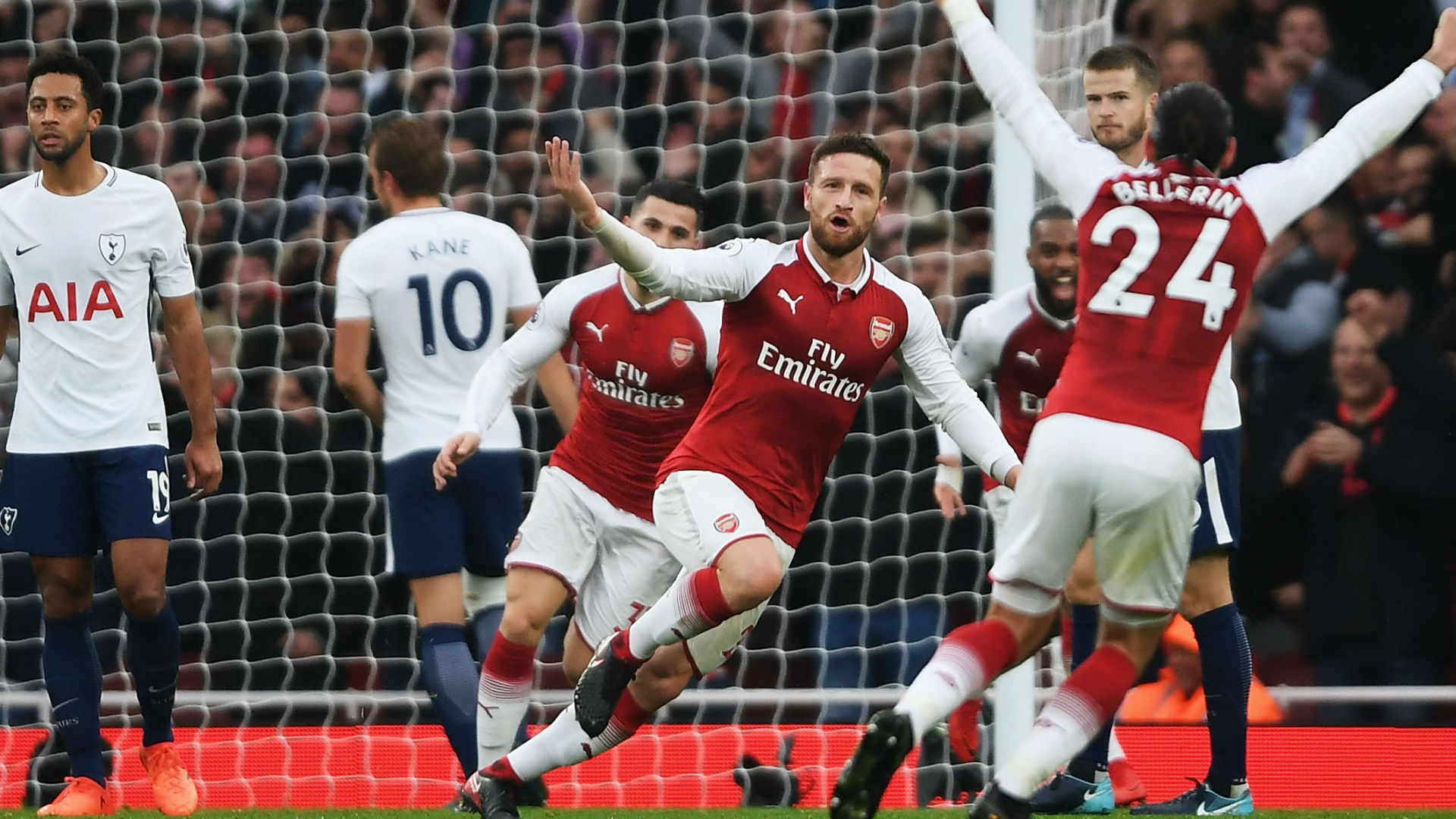 Shkodran Mustafi Arsenal Tottenham