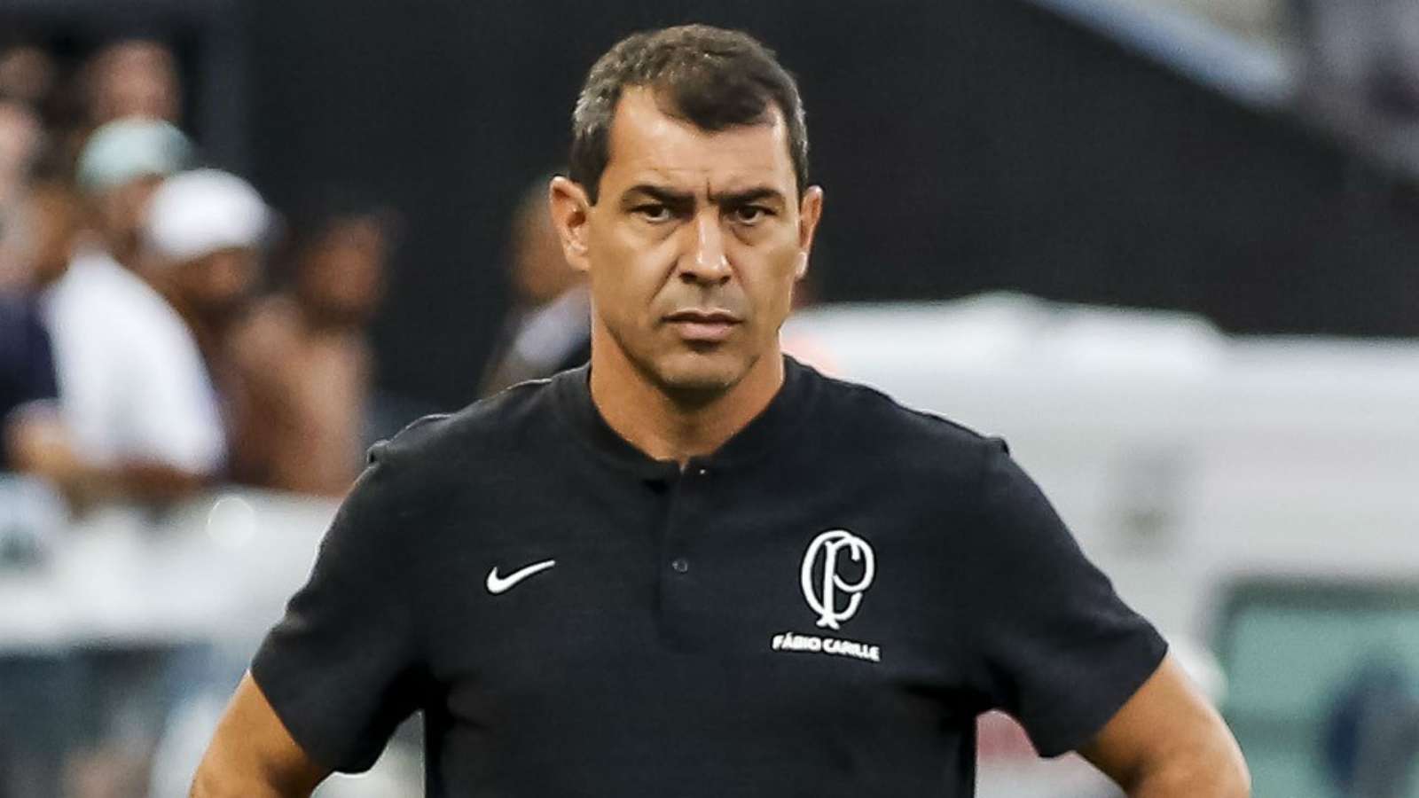 O que deu errado na preparação do Corinthians para a volta do Brasileiro?