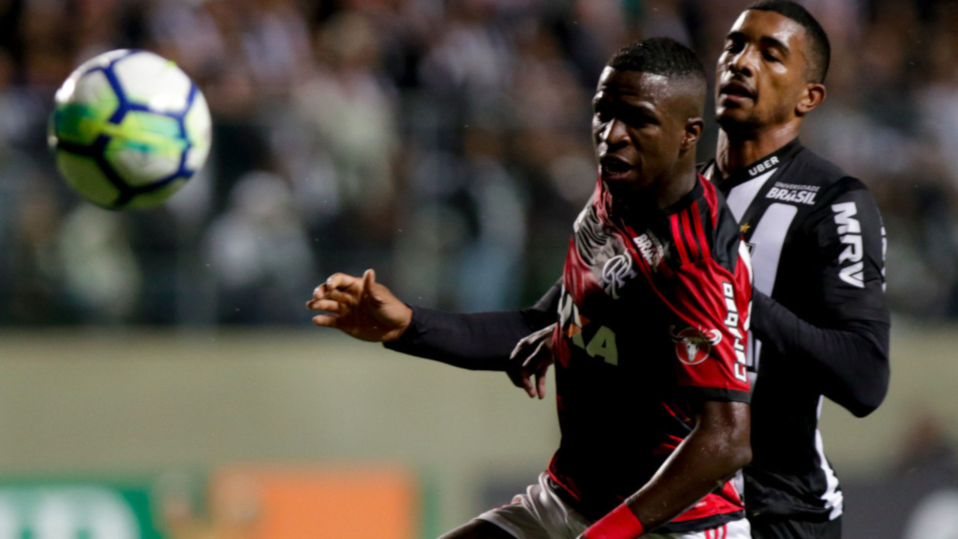 Vinicius Junior Bremer Atletico-MG Flamengo Brasileirao Serie A 26052018