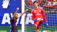 Joan Jordan Moreno Thibaut Courtois Eibar Real Madrid LaLiga 24112018