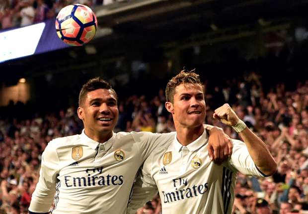 casemiro-cristiano-ronaldo-real-madrid-sevilla-laliga-14052017_q14zw5l94nw818cxphoh3ykce.jpg