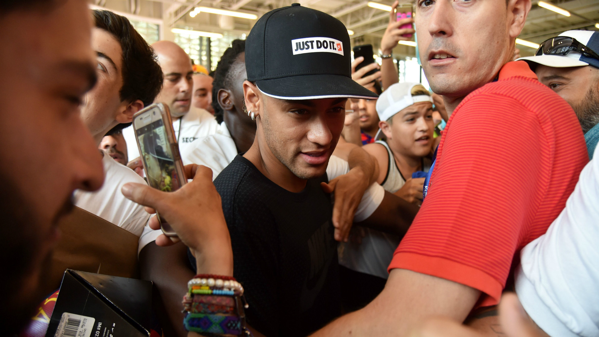 Is Neymar leaving Barcelona for PSG? How much is he worth? Your top ...