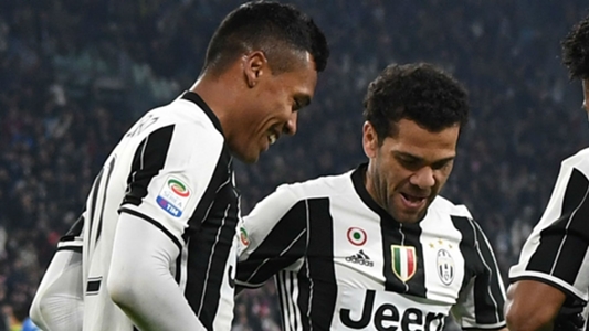 Dani Alves e Alex Sandro maestosi: Juventus devastante sugli esterni - Goal.com
