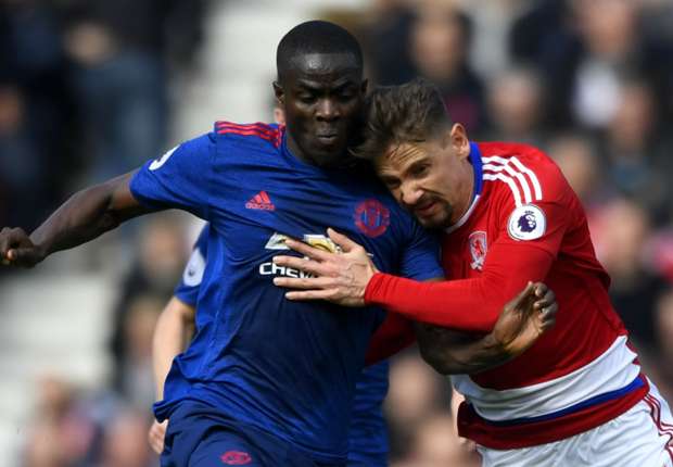 eric-bailly-manchester-united-gaston-ramirez-middlesbrough_1u98pkvqrzbuu1jlyakc5t9vcm.jpg