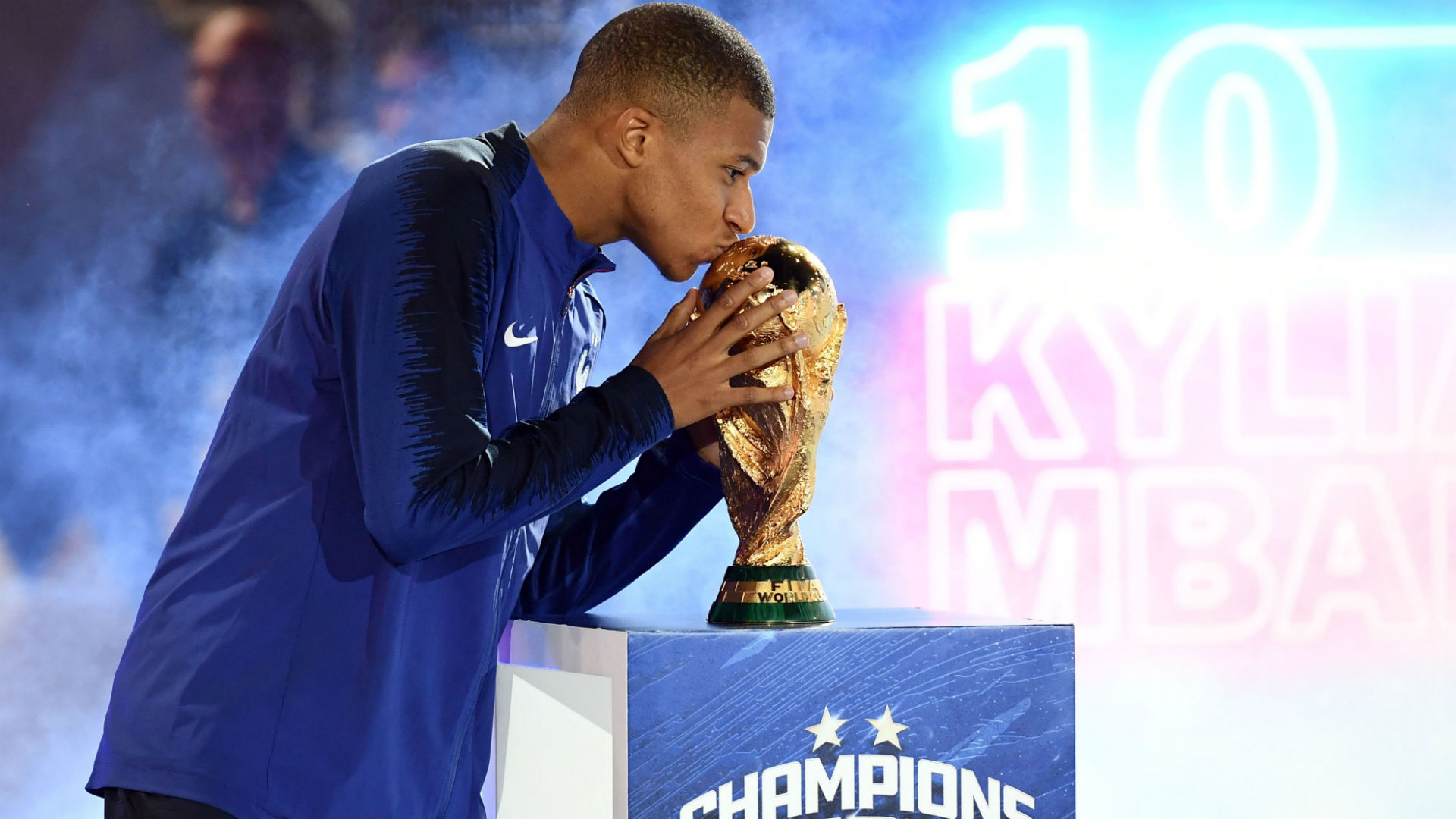   Kylian Mbappe France celebrations 