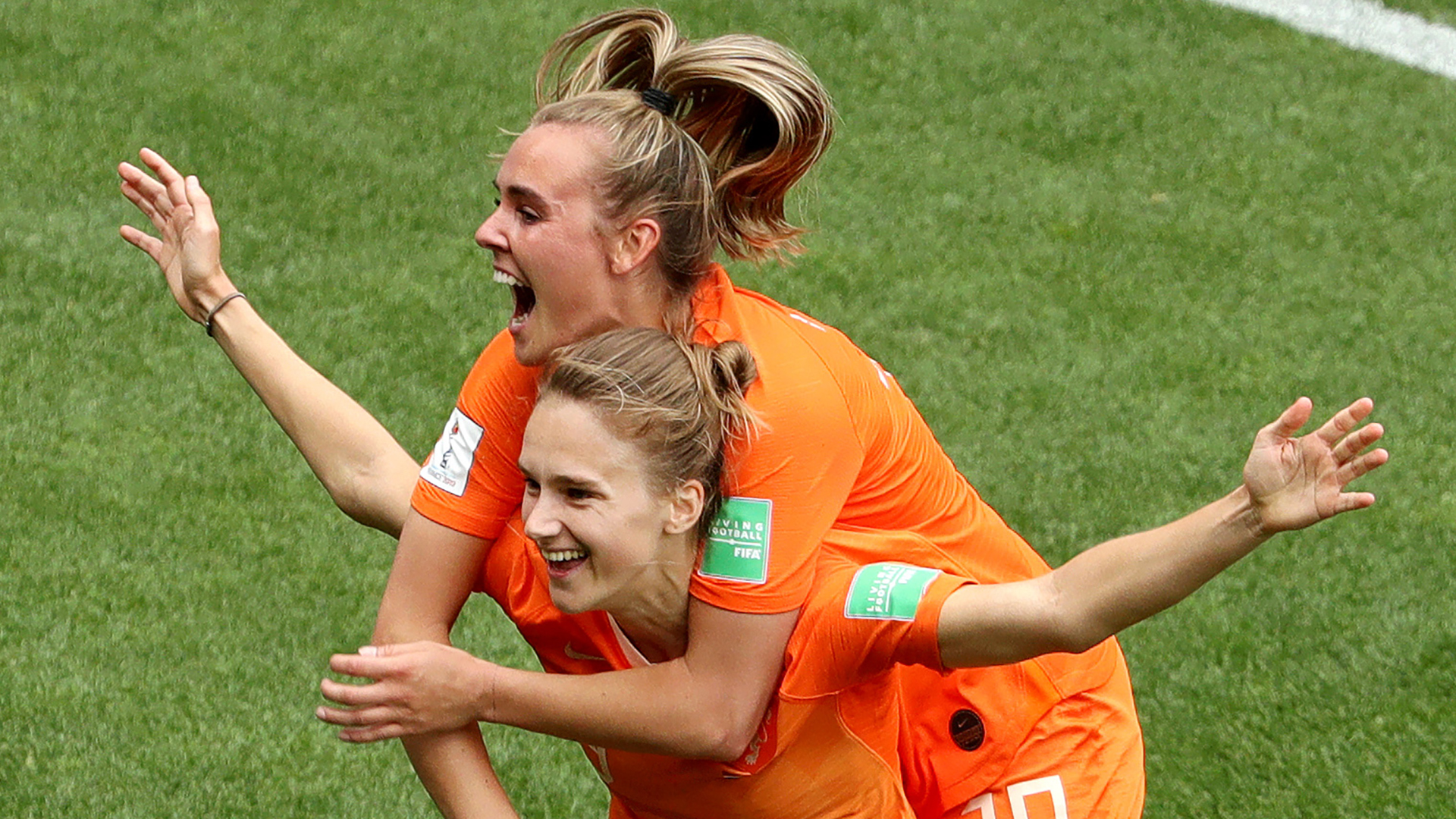 Vivianne Miedema Jill Roord Netherlands World Cup