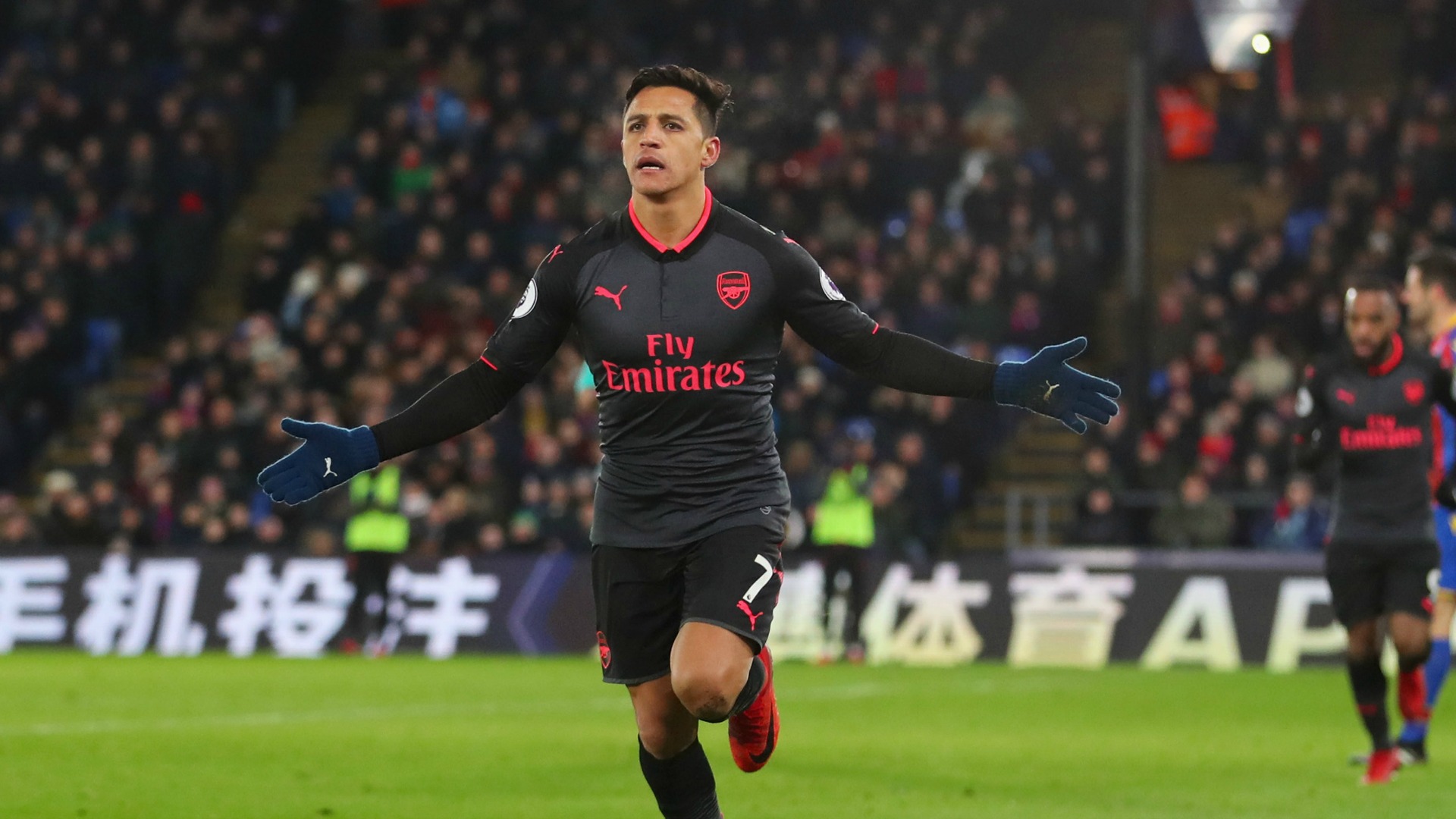 Alexis anotó un doblete en la victoria del Arsenal Alexis anotó un doblete en la victoria del Arsenal