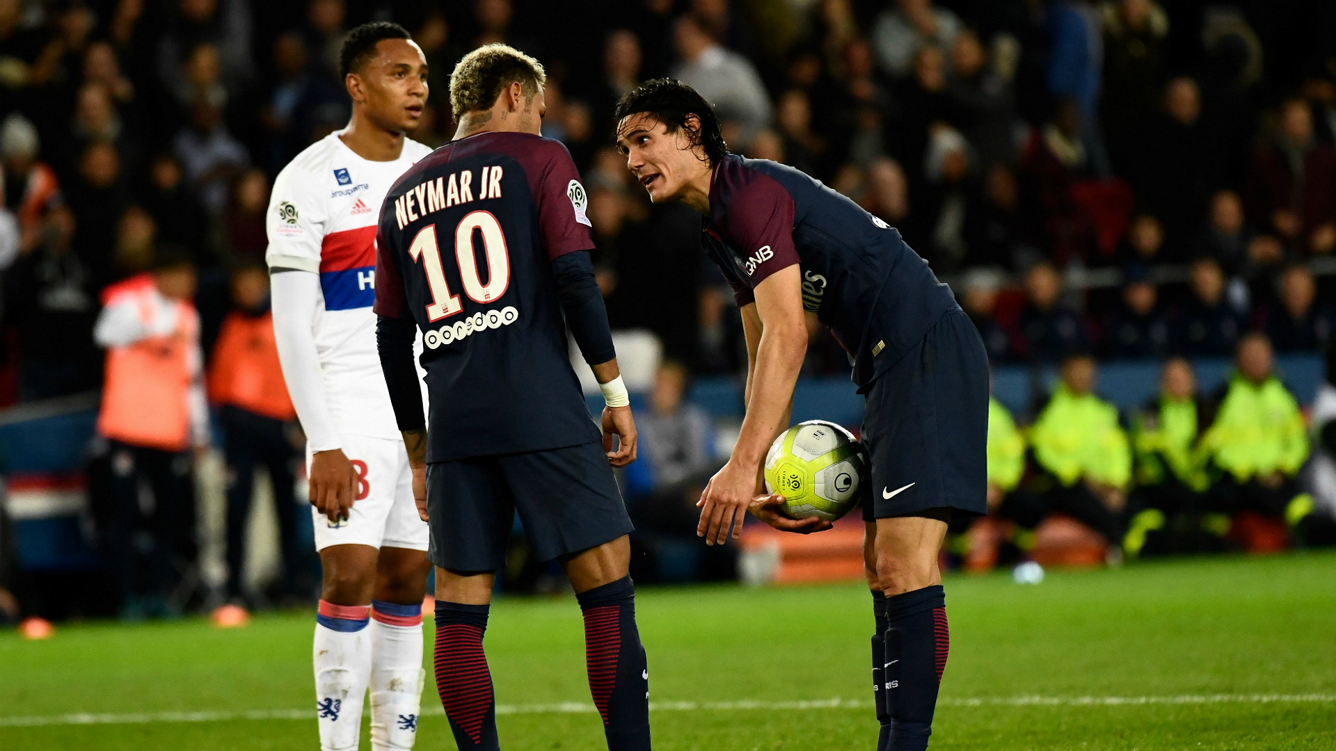 Neymar Cavani penalty PSG