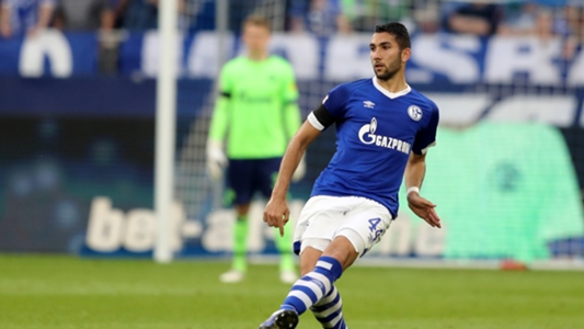 FC Schalke 04: Verteidiger wechselt nach Belgien, Einigung ...