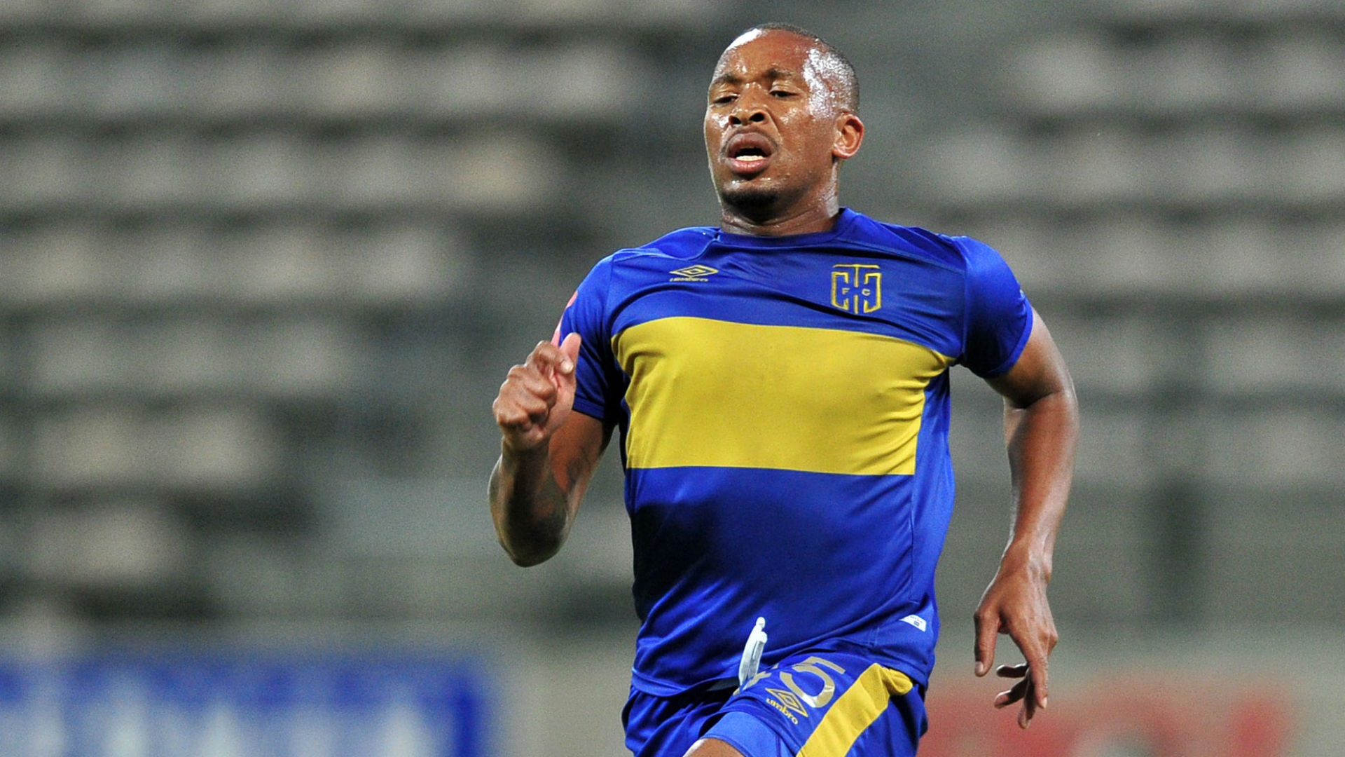 OFFICIAL: Former Orlando Pirates and Kaizer Chiefs striker Lehlohonolo ...