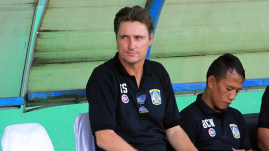 Timo Scheunemann Mundur Dari Persiba Balikpapan  Goal com