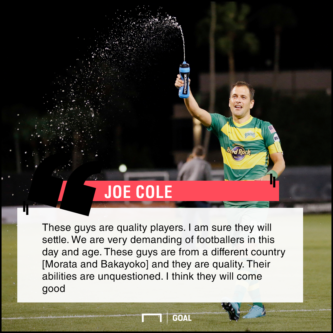 Cole reveals why Conte should remain as Chelsea coach