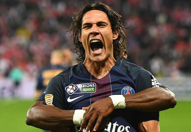 Cavani demands PSG remove holiday punishment and pay new taxes to sign new contract