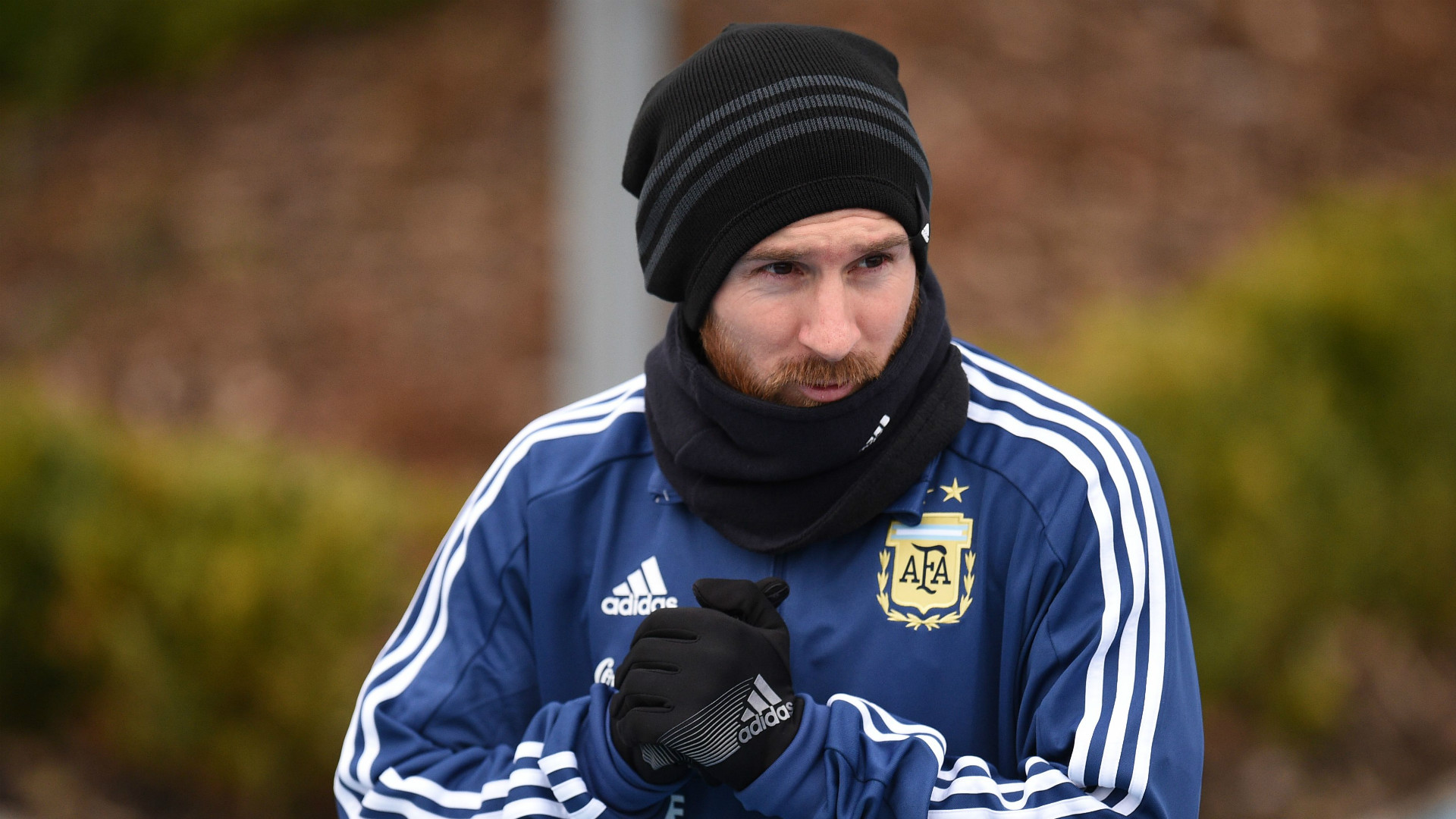 lionel-messi-argentina-entrenamiento-manchester-22032018_myt4hrxxtb561cnesy4p2cqe7.jpg