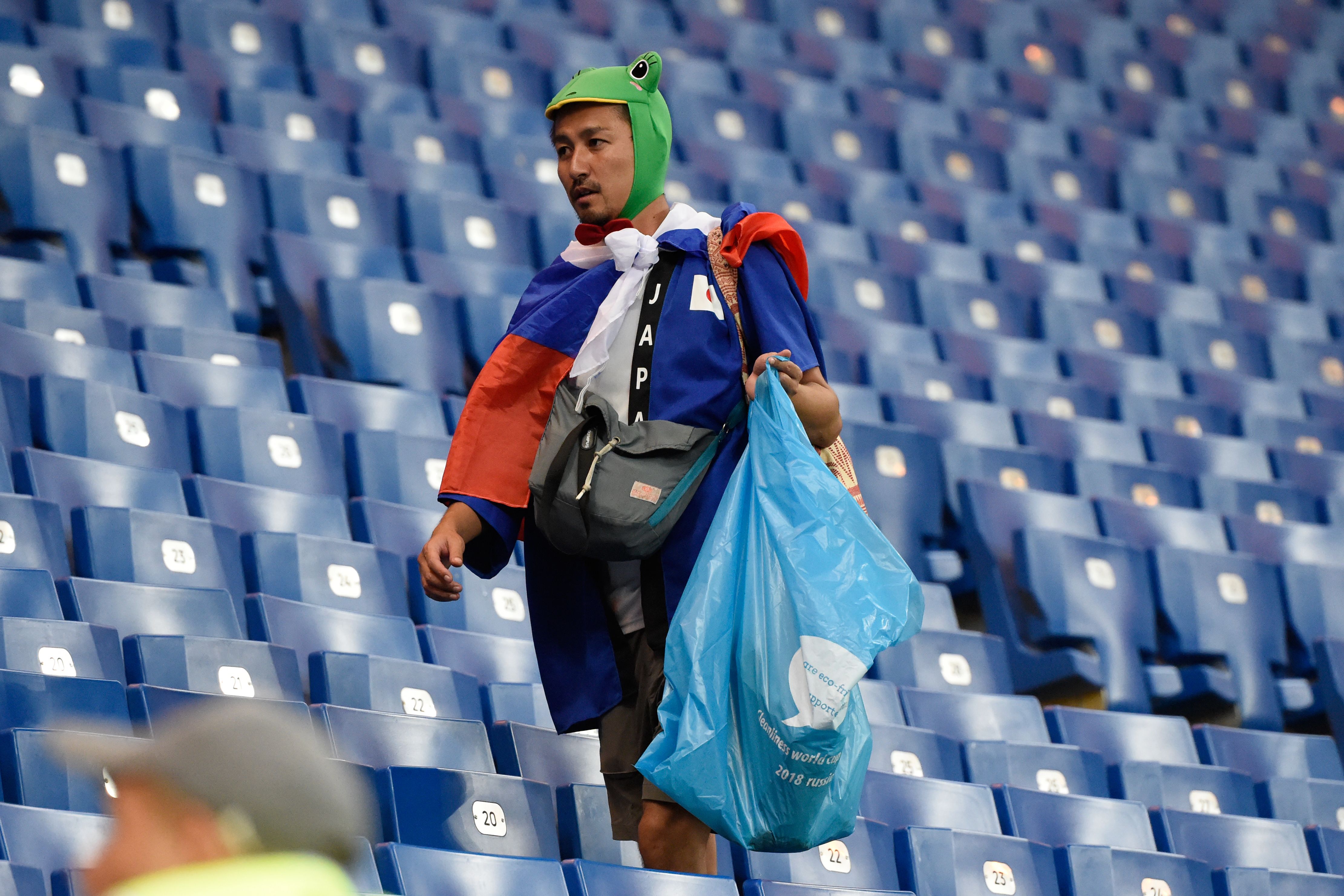 Japan fans