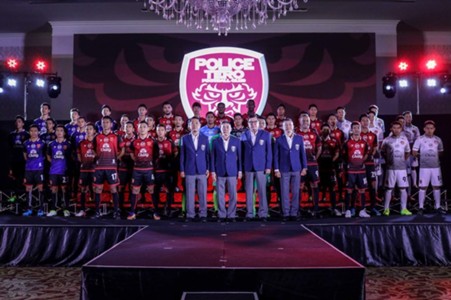 ผลการค้นหารูปภาพสำหรับ โปลิศ เทโร เปิดตัวลุยศึก2018 , เอนดรี้ กัปตันทีม