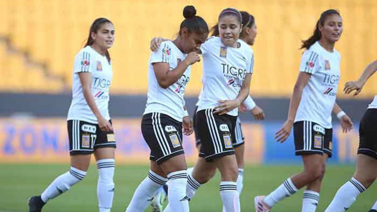 Resultado de imagen para tigres vs america femenil mx ida