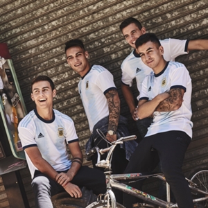 ¿La nueva camiseta de la Selección argentina para la Copa ...