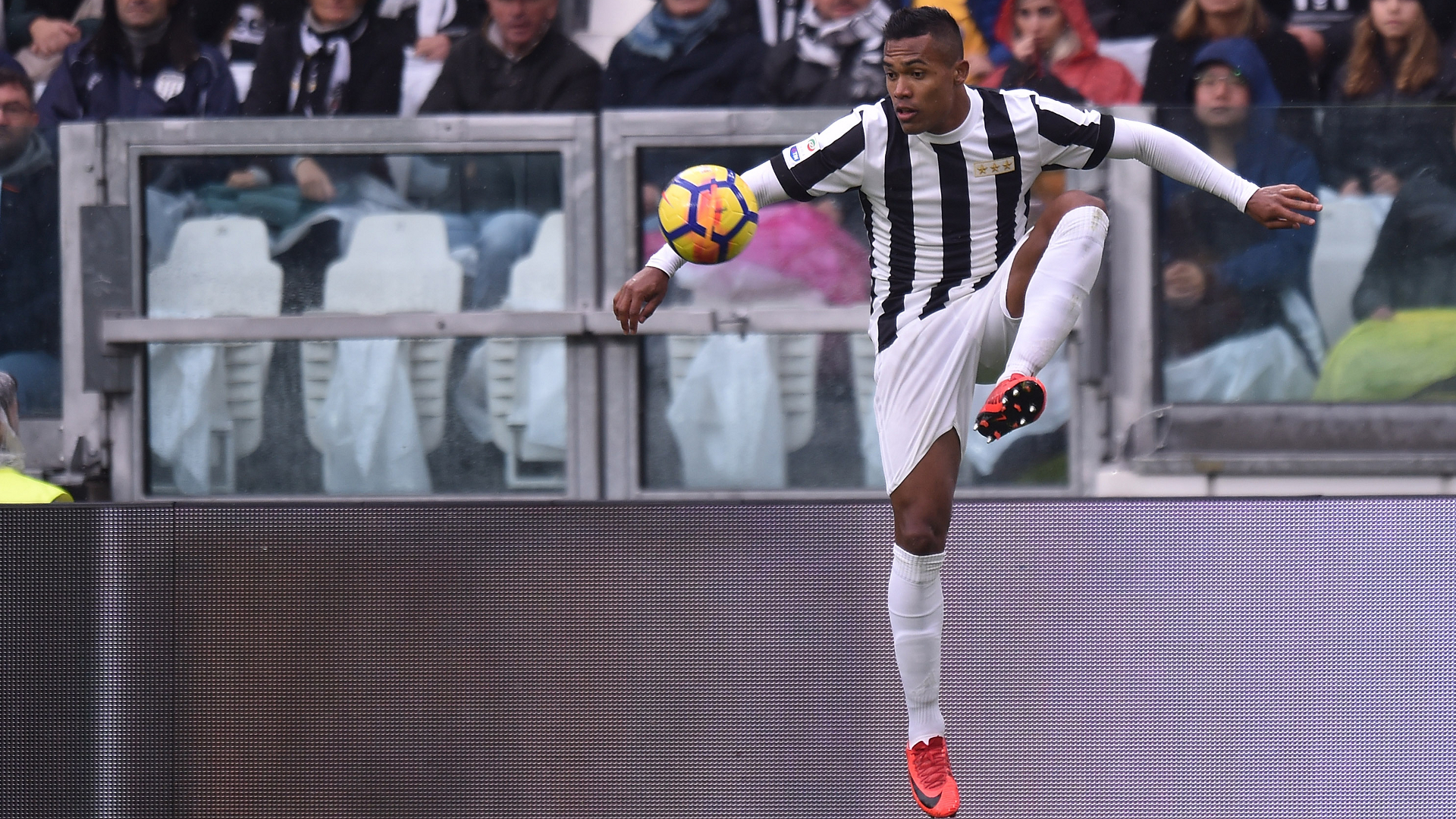 Alex Sandro Juventus