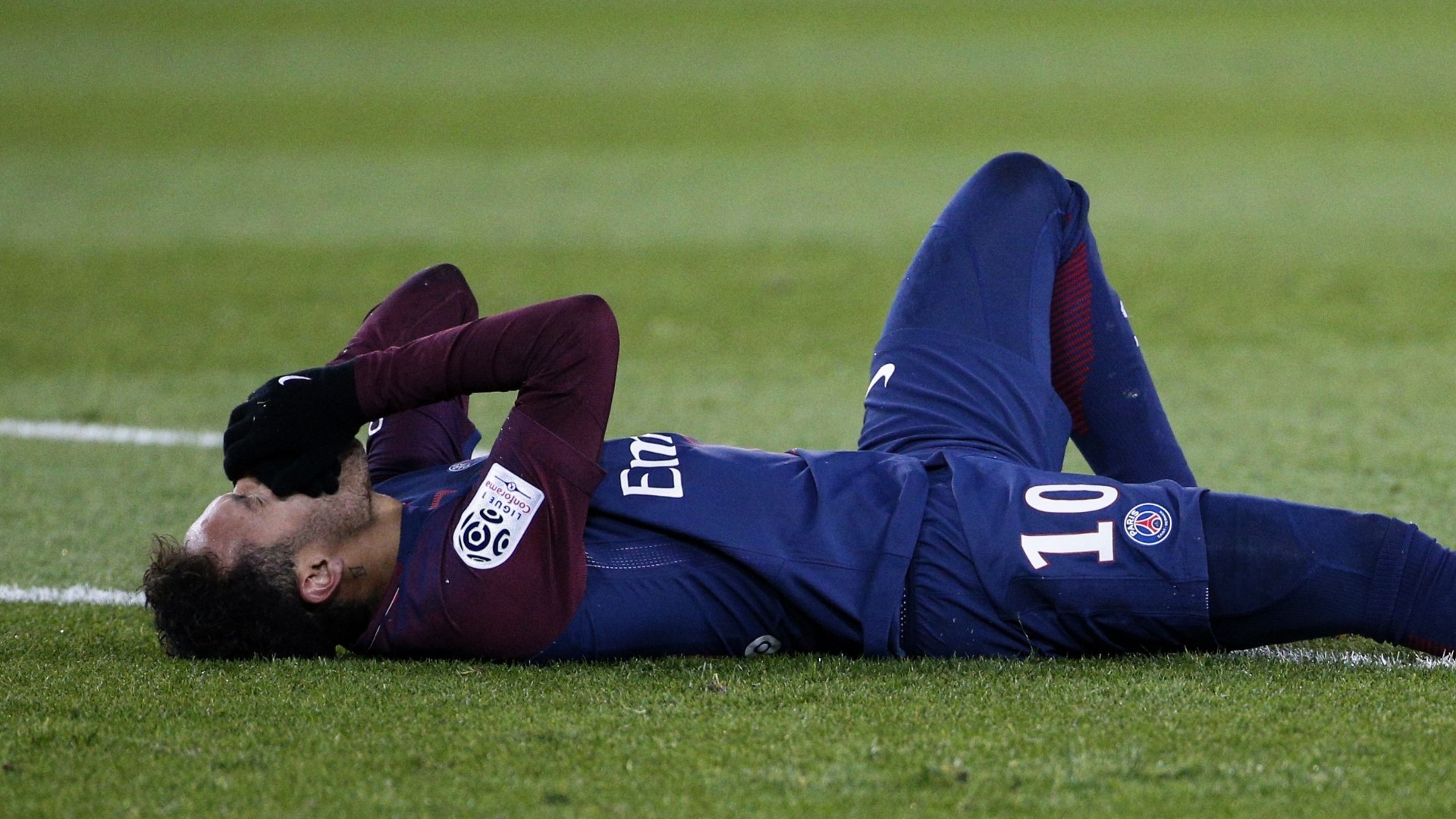 https://images.performgroup.com/di/library/GOAL/87/d/neymar-injured-psg_1vsv4icud9a9b1e4jb34qhjvxg.jpg?t=-826598431&quality=90&w=0&h=1260