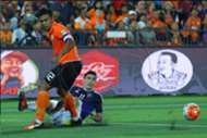 Felda United's Shukor Adan (standing) 2016