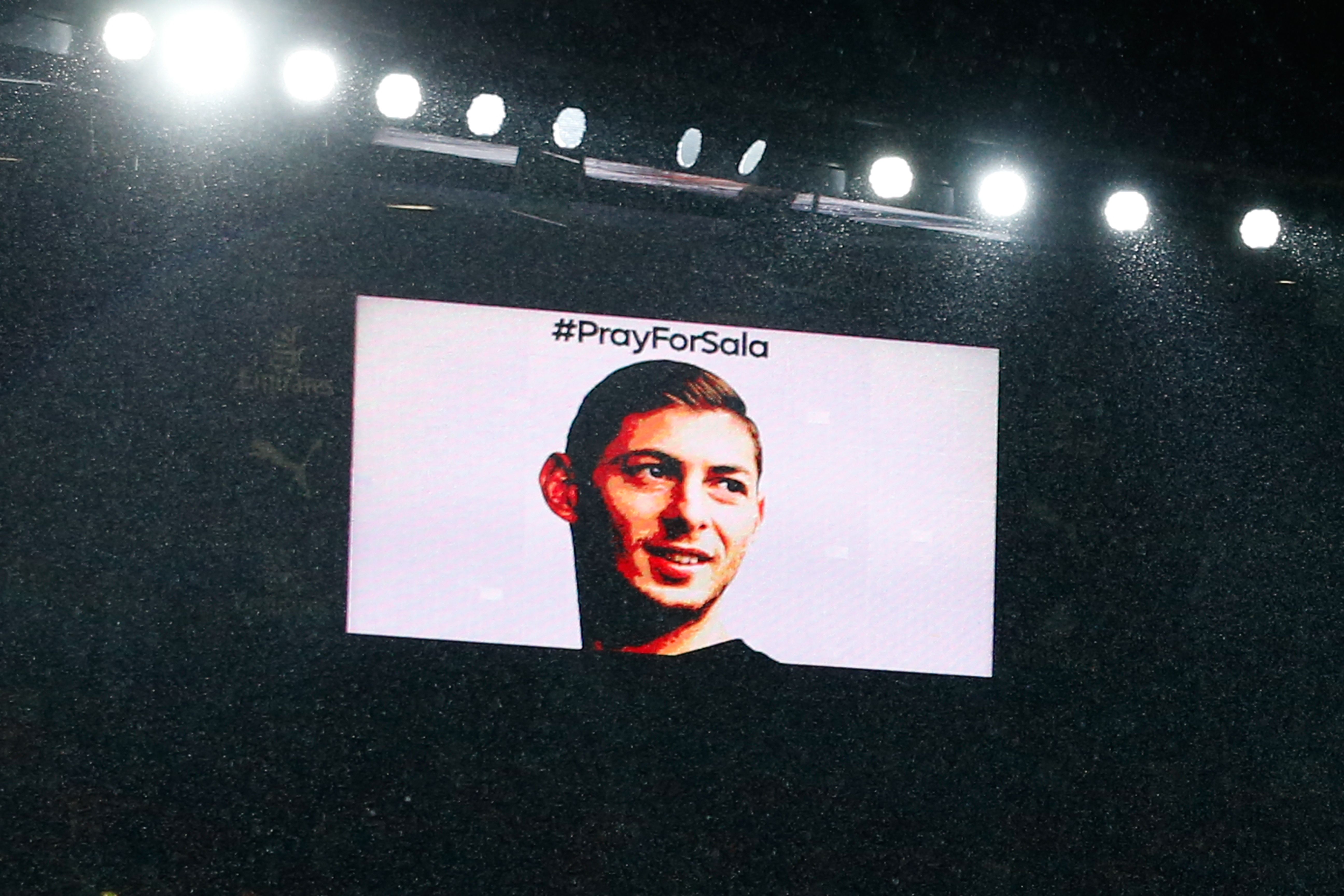 Arsenal Cardiff Emiliano Sala