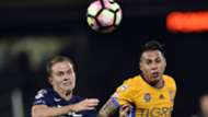 Abraham Gonzalez Pumas Eduardo Vargas Tigres CONCACAF Champions League